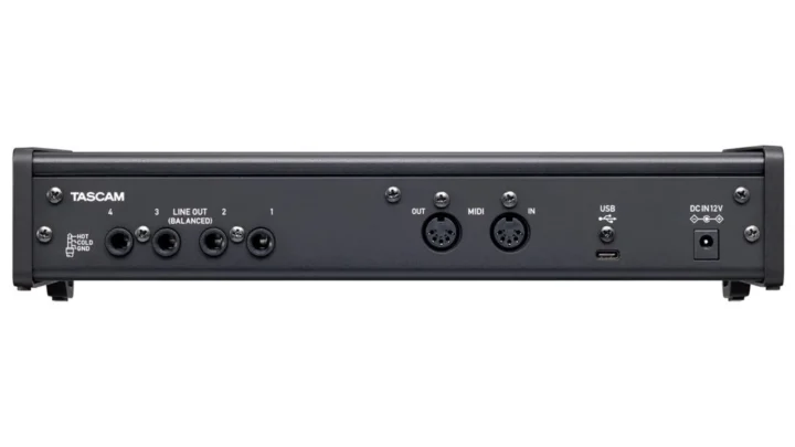 TASCAM US-4X4HR (4) TASCAM US 4X4HR 4