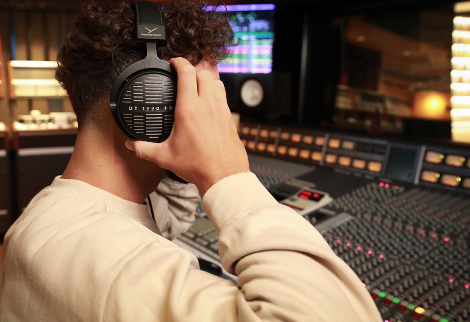 beyerdynamic 拜雅 dt 1990 pro 開放式耳機