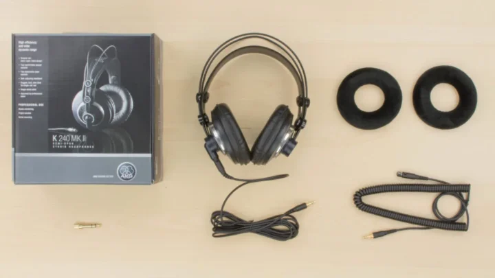 AKG K240 MKII 監聽耳機與線材耳墊配件圖