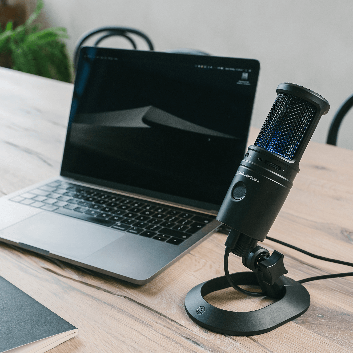 鐵三角 Audio-Technica AT2020USB-X USB-C電容式麥克風-利聲直播 LSP AT2020USBX workingfromhome%20 2